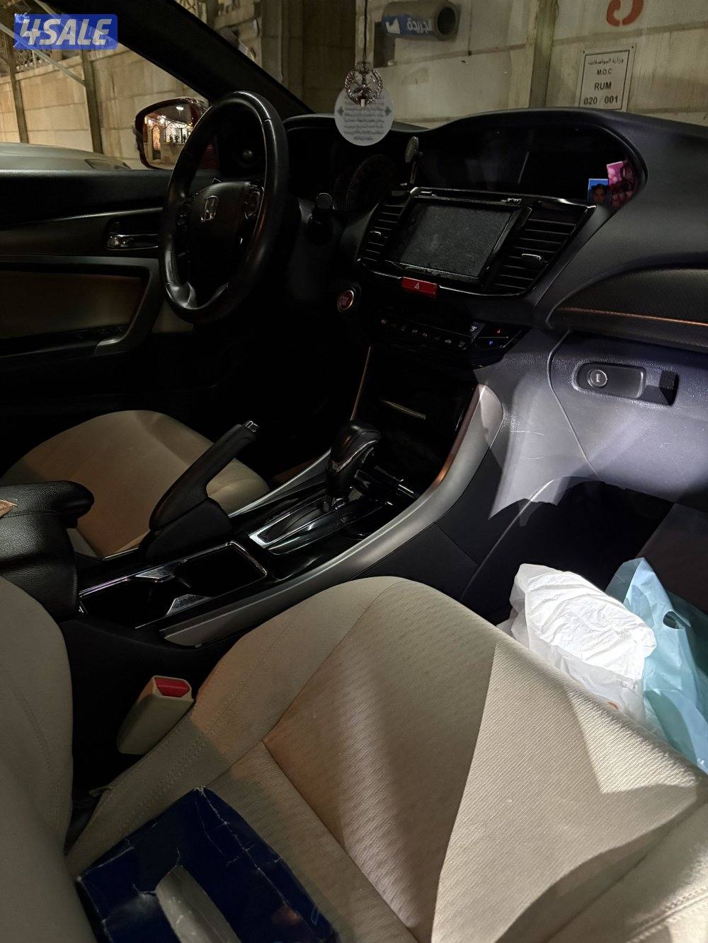 هوندا اكورد كوبيه كامل المواصفات السيارة نظيفة جدا2