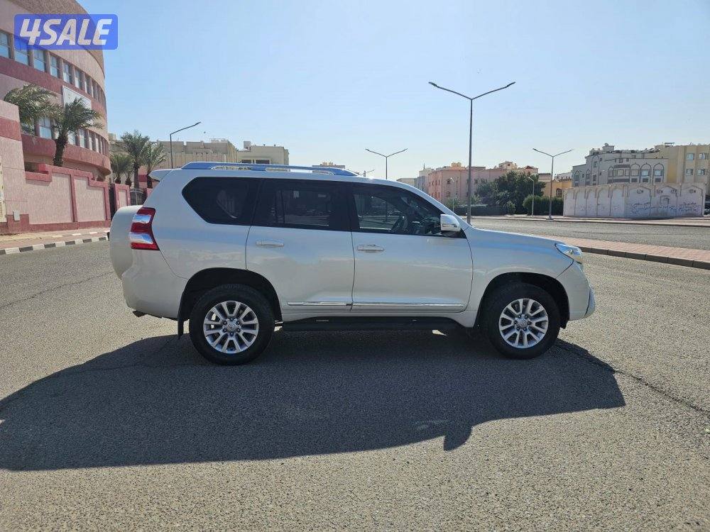 برادو ٢٠١٧ ابيض فتحه شاشه شرط الفحص صبغ الوكاله4