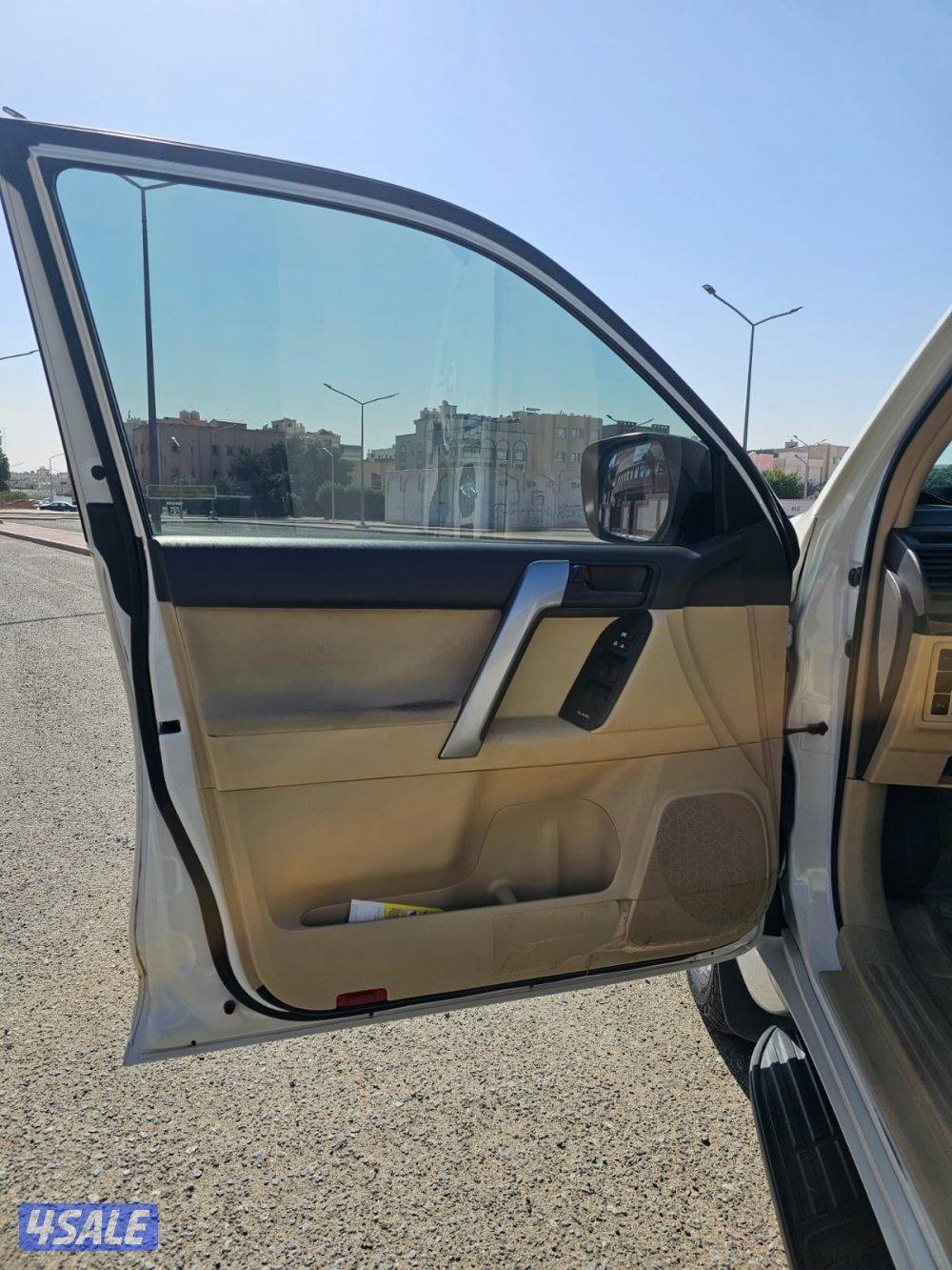 برادو ٢٠١٧ ابيض فتحه شاشه شرط الفحص صبغ الوكاله13