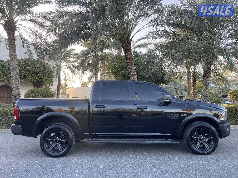 للبيع رام موديل 2022 للون أسود صبغ الوكاله7