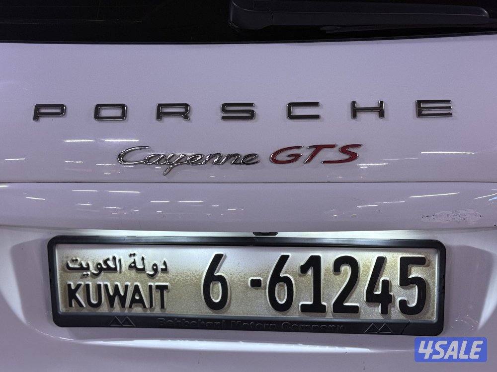 لبيع بورش GTS موديل 2013 عداد 19011