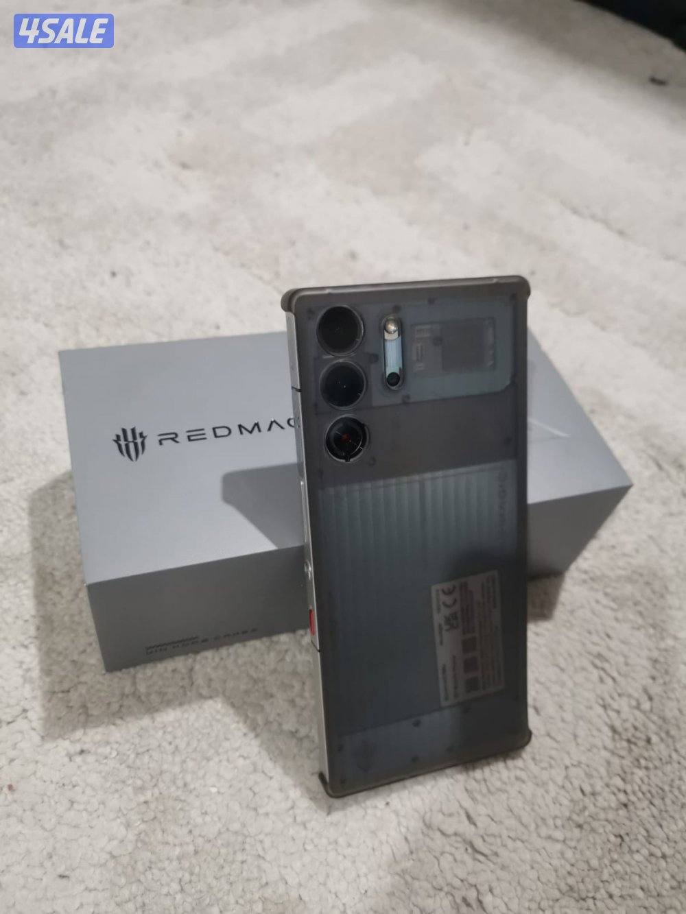 red magic 10 pro 512 16 +12 للبيع بحاله الجديد4