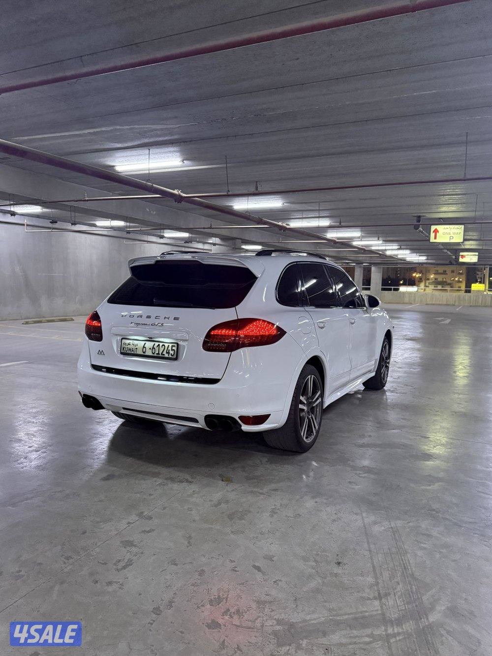 لبيع بورش GTS موديل 2013 عداد 19012
