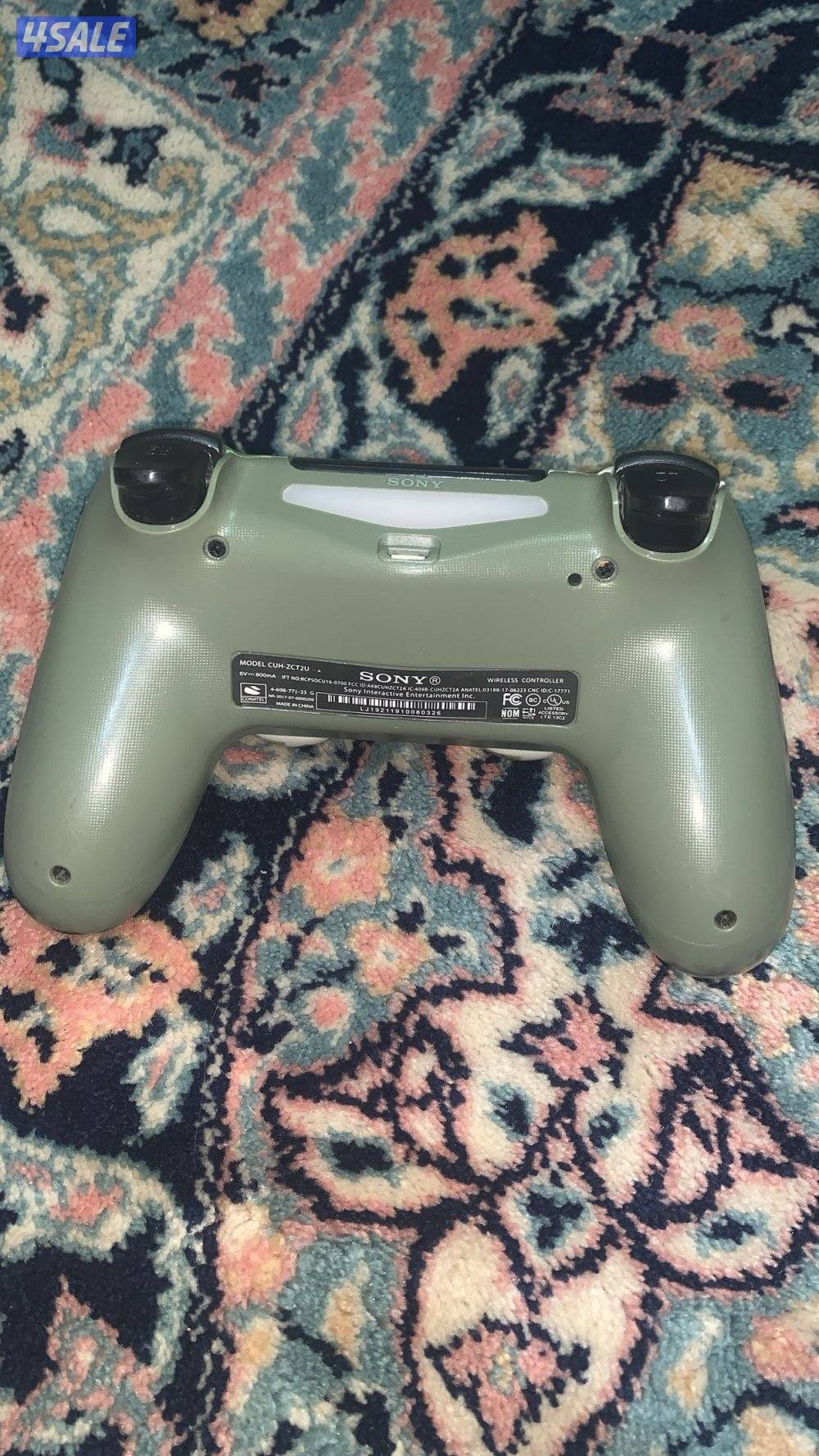 يدات سوني فور8