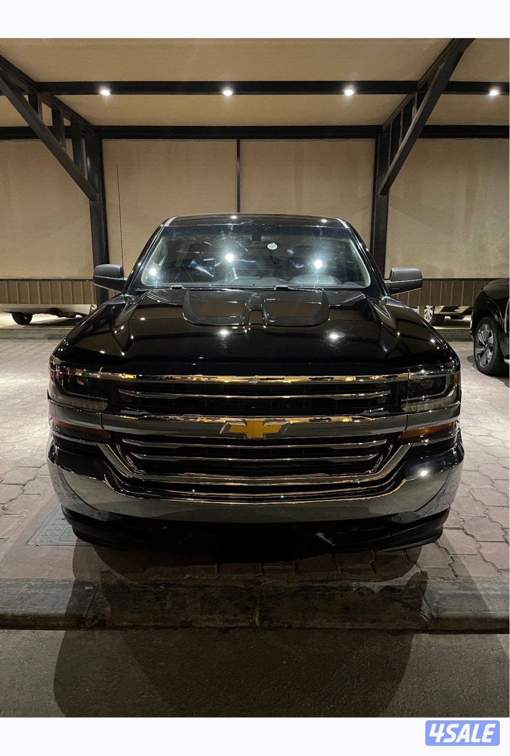 الي يدور النظيف سيلفرادو النسخه التذكارية 70 عام1