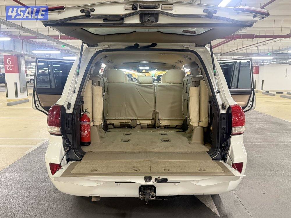 لاندكروزر GXR الساير9