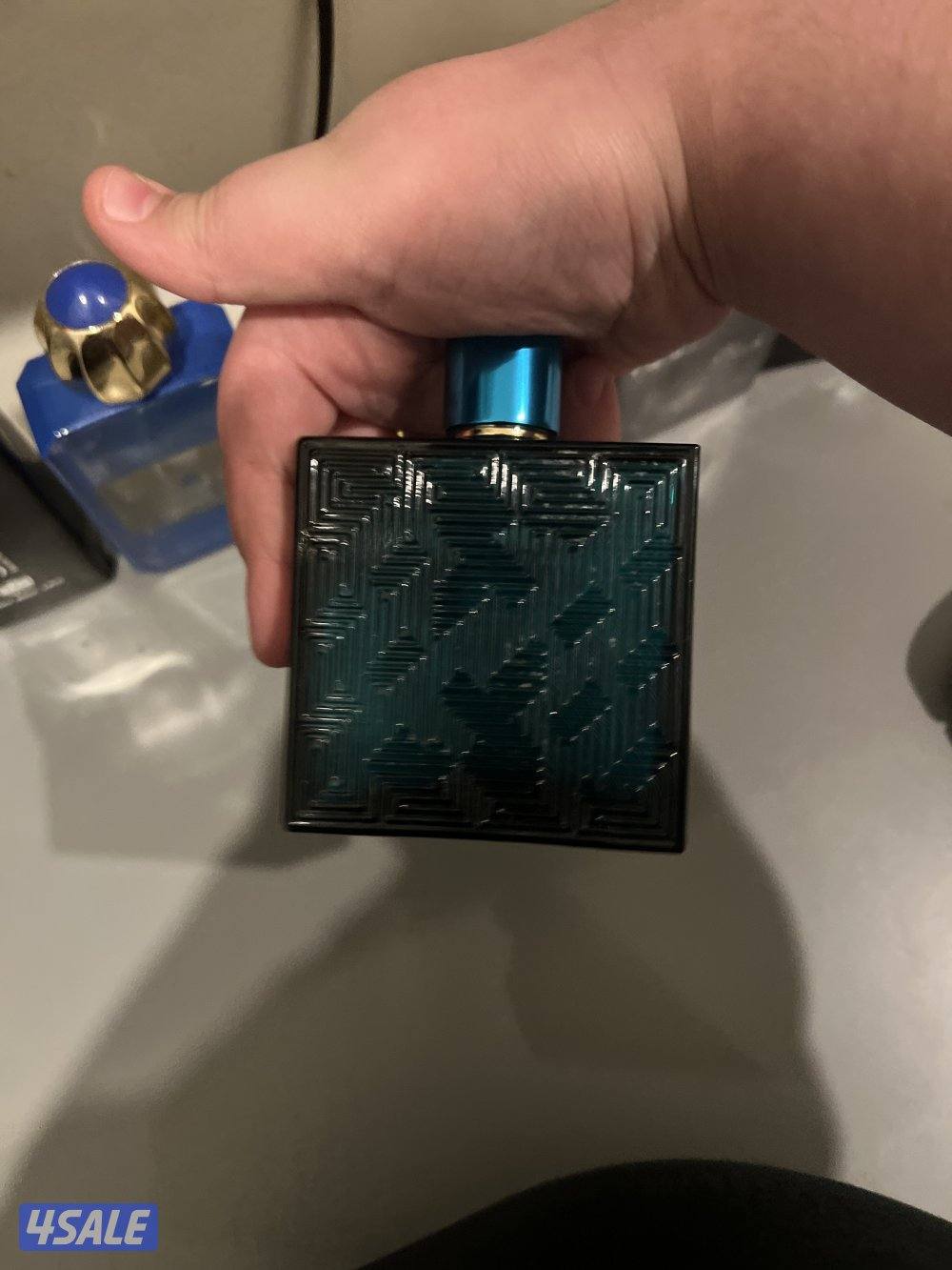 Selling this perfume4