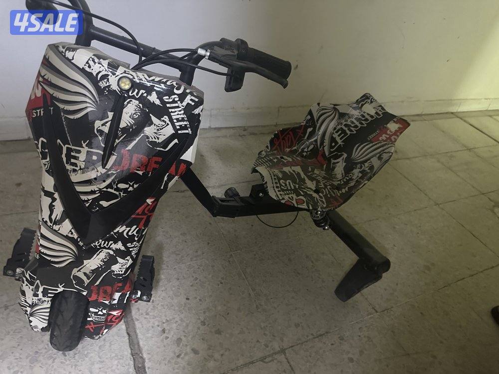 للبيع سكوترات للحين جديده استخدام شهر البيع بسبب سرعتها لاتصلح للطفال2