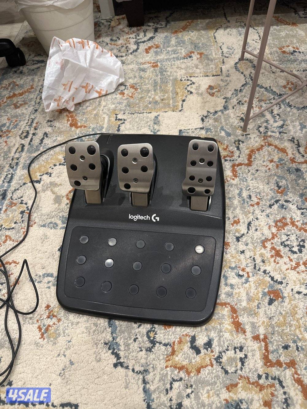 السلام عليكم للبيع سكان G29 مع دواسات بدون قير استعمال نظيف بدون توصيل0