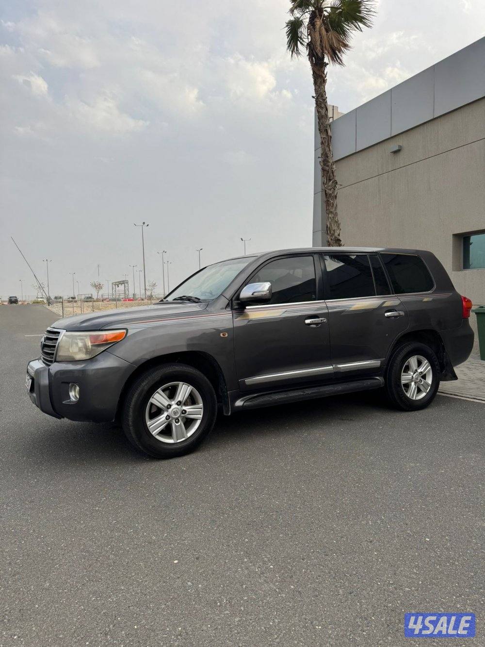 لاند كروزر0