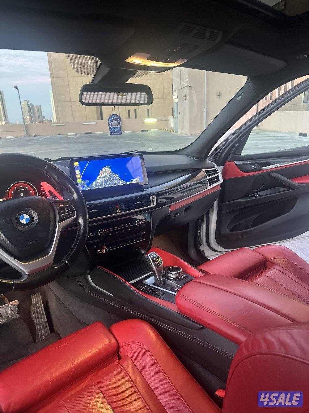 X5 M  Sport package v8 engine twin turbo M power interior9