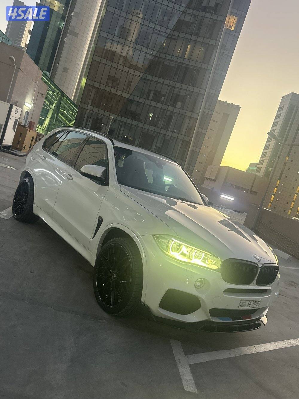 X5 M  Sport package v8 engine twin turbo M power interior14