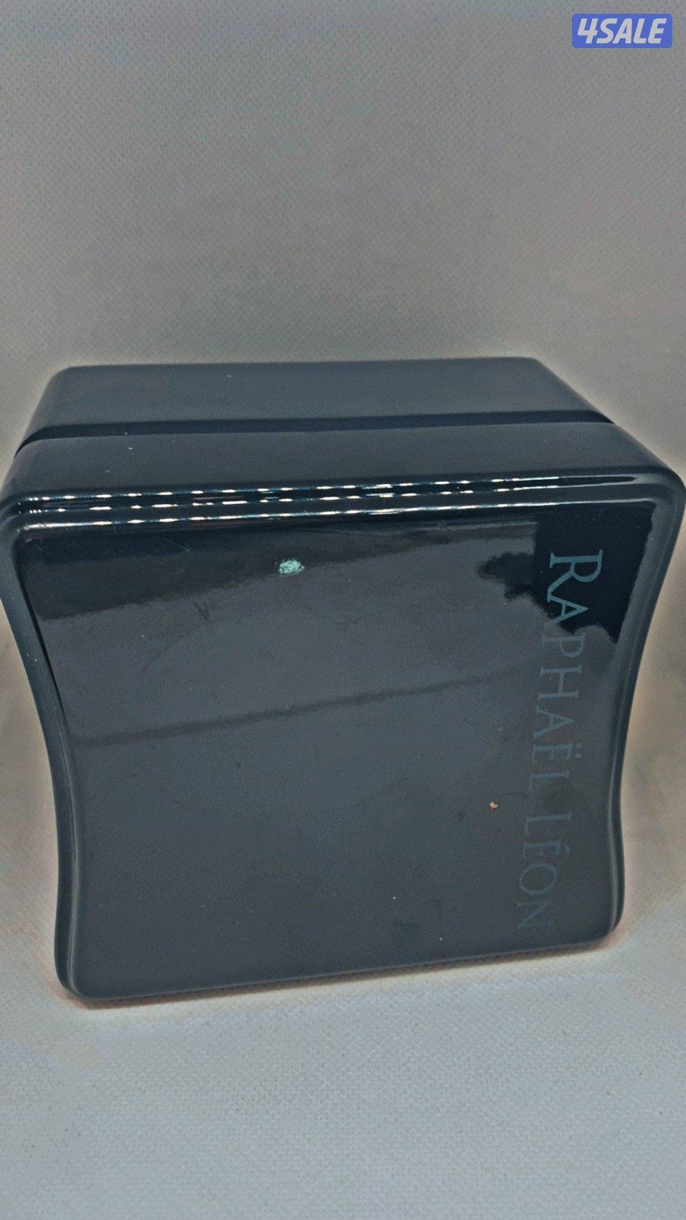 ساعة ليون رافائيل المميزة2