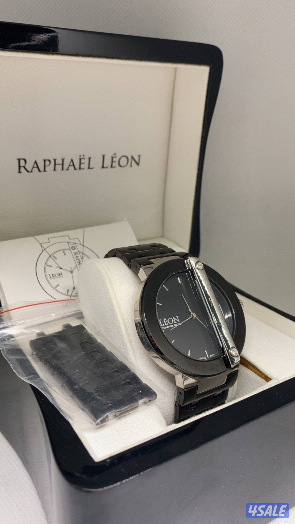 ساعة ليون رافائيل المميزة4