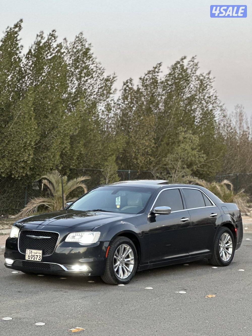 للبيع كرايسلر 20181