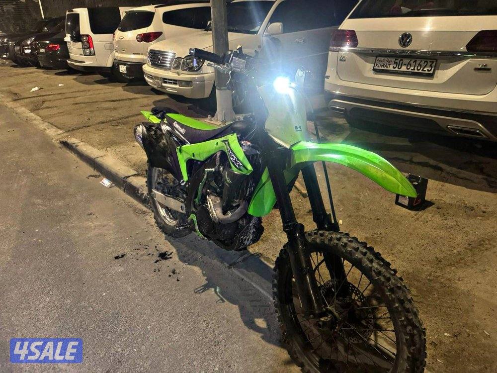 سيكل كوازاكي kx2017 450  نظيف2