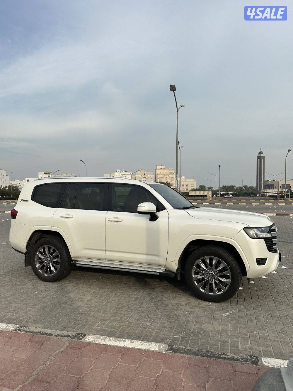 لاند كروزر 2022 twin turbo3