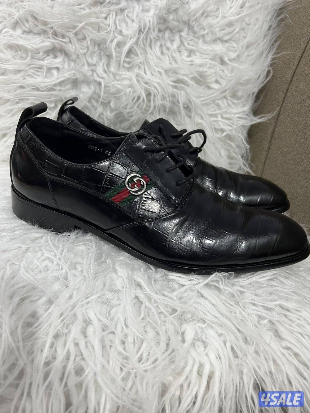 للبيع حذاء قوتشي رسمي0