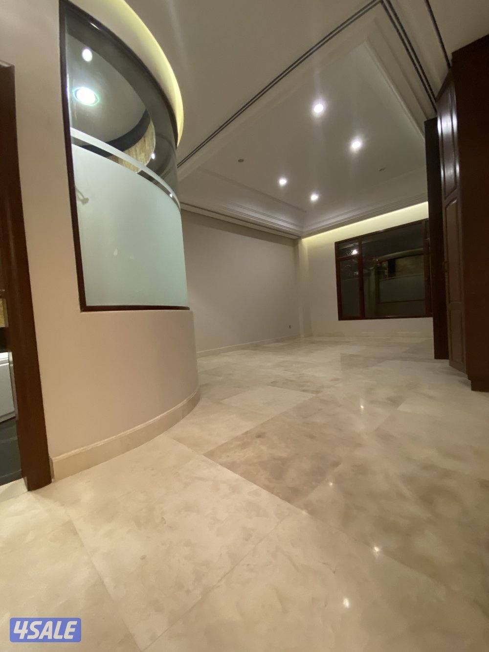 دور ساقط للإيجار0