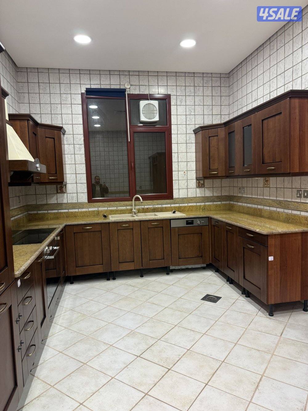 دور ساقط للإيجار7