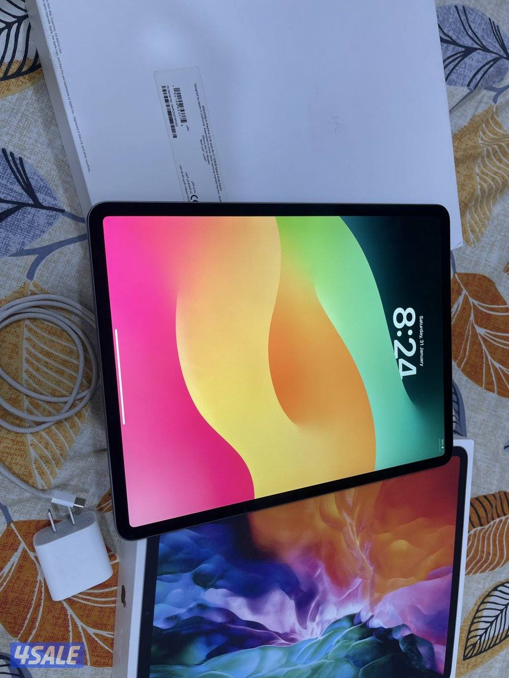 ايباد ابل برو 12.9 انش 128 قيقا الجيل الرابع نظيف جدا ولا زلغ1