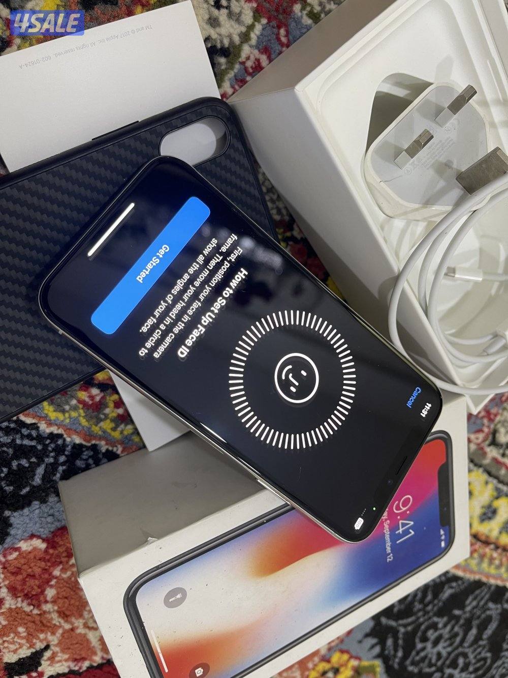 ايفون اكس X نظيف جدا 256 قيقا بطارية 83 مو مبطل مع الشحن والواير5