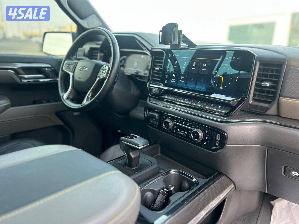 شيفرولية سلفرادو ZR2 -6.2L موديل 2023 ماشى 78.000 k.m7