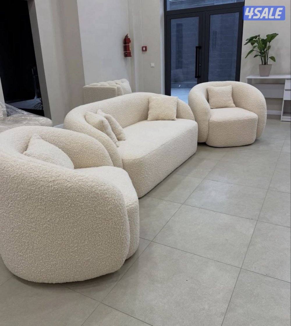 تنجيد وتفصيل مساند وديوانيات وجلسات وكنب وكل الستاير وسجاد قص11