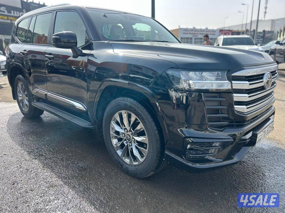 تويوتا لاند كروزر GX.R AEROs  twin turbo.V6 موديل 2023 ماشى 196.000 k.1