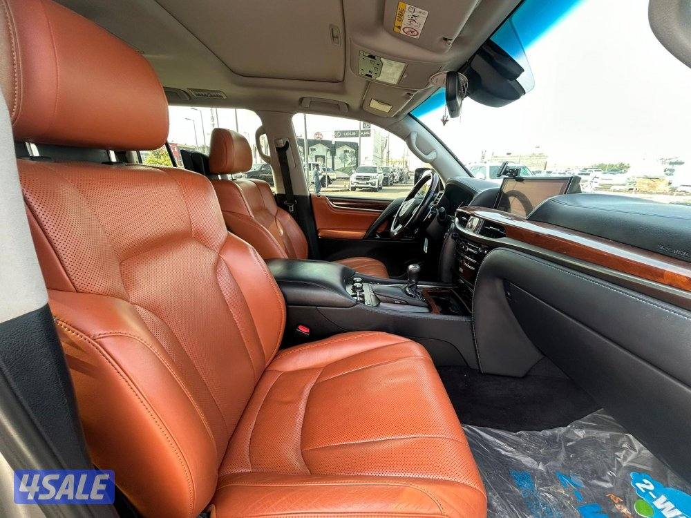 لكزس LX570 s موديل 2018 ماشى 158.000 k.m  وارد الساير .صبغ وكالة5