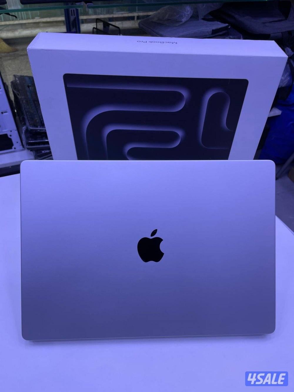 💻 MacBook Pro – M4 Pro
chip 16-inch للبيع1