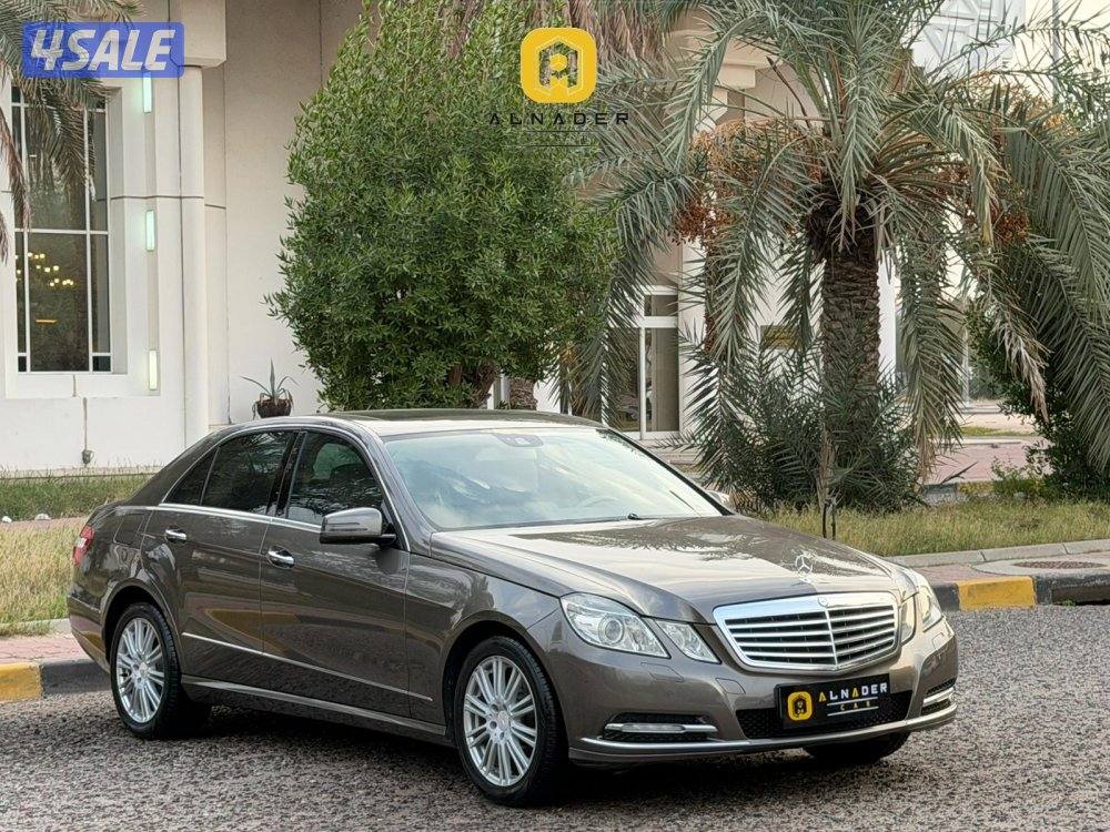 للبيع مرسيدس E300 موديل 2012 وارد البشر2