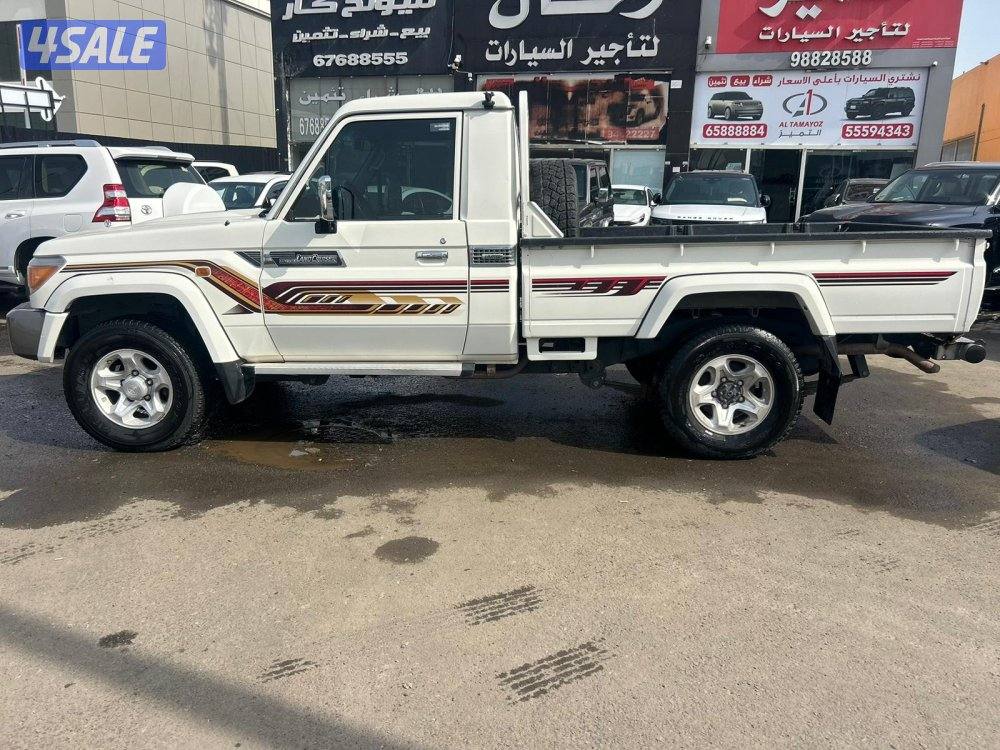 تويوتا لاند كروزر شاص LX .V6 موديل 2021 ماشى 145.000 k.m  وارد الساير3