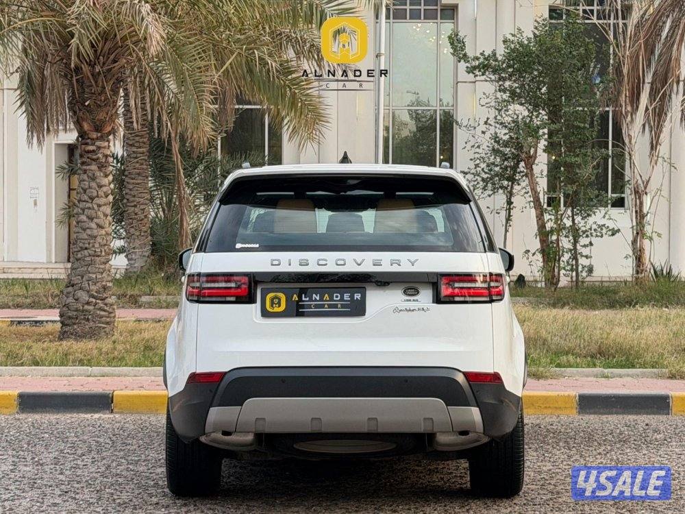 للبيع LAND ROVER DESCOVERY HSE SI6 موديل 2017 وارد الغانم4