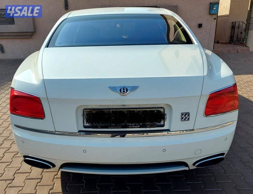 للبيع سيارة بنتلي صالون 20143