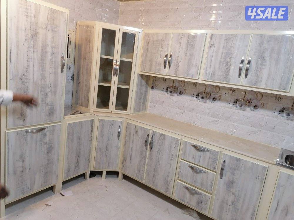 All kuwite Sarai’s10