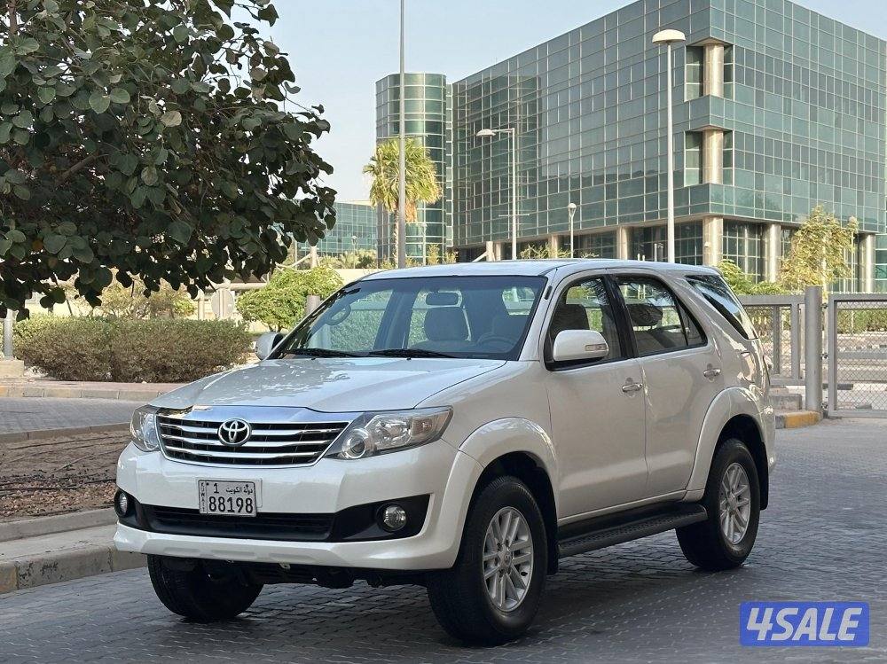 للبيع فورتنر3