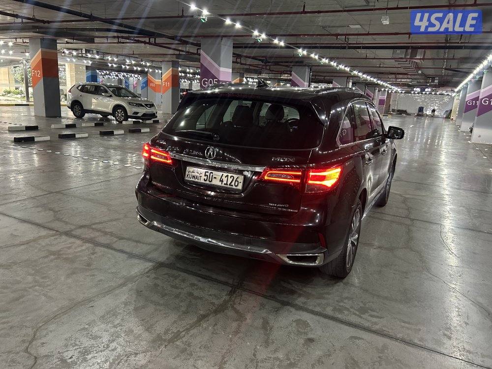 اكيورا 2018 MDX أعلي درجة عداد 75 الف سرفيس وكالة0