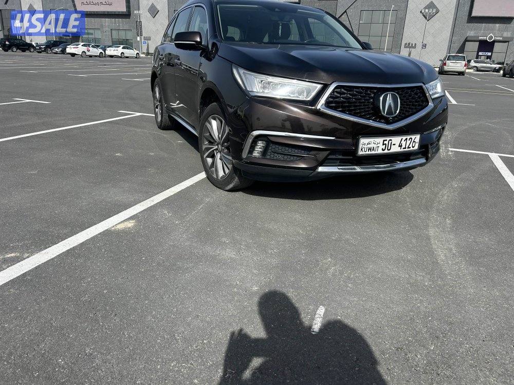 اكيورا 2018 MDX أعلي درجة عداد 75 الف سرفيس وكالة6