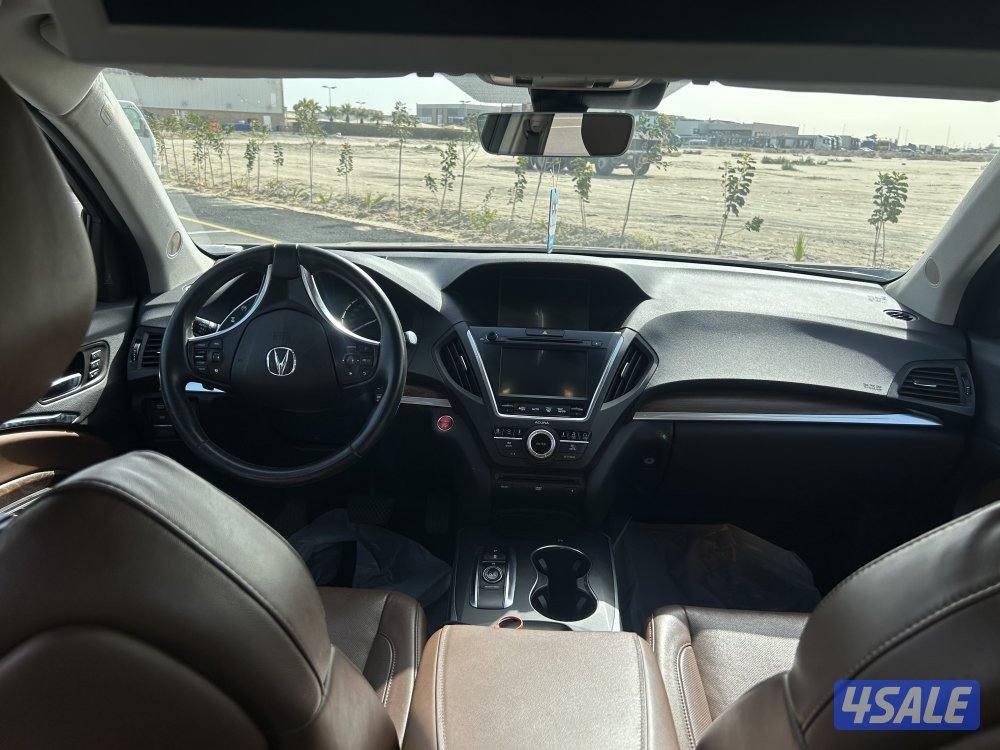 اكيورا 2018 MDX أعلي درجة عداد 75 الف سرفيس وكالة14