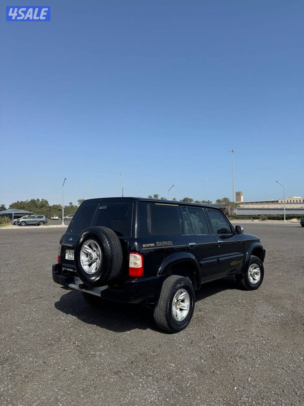 للبيع سفاري1