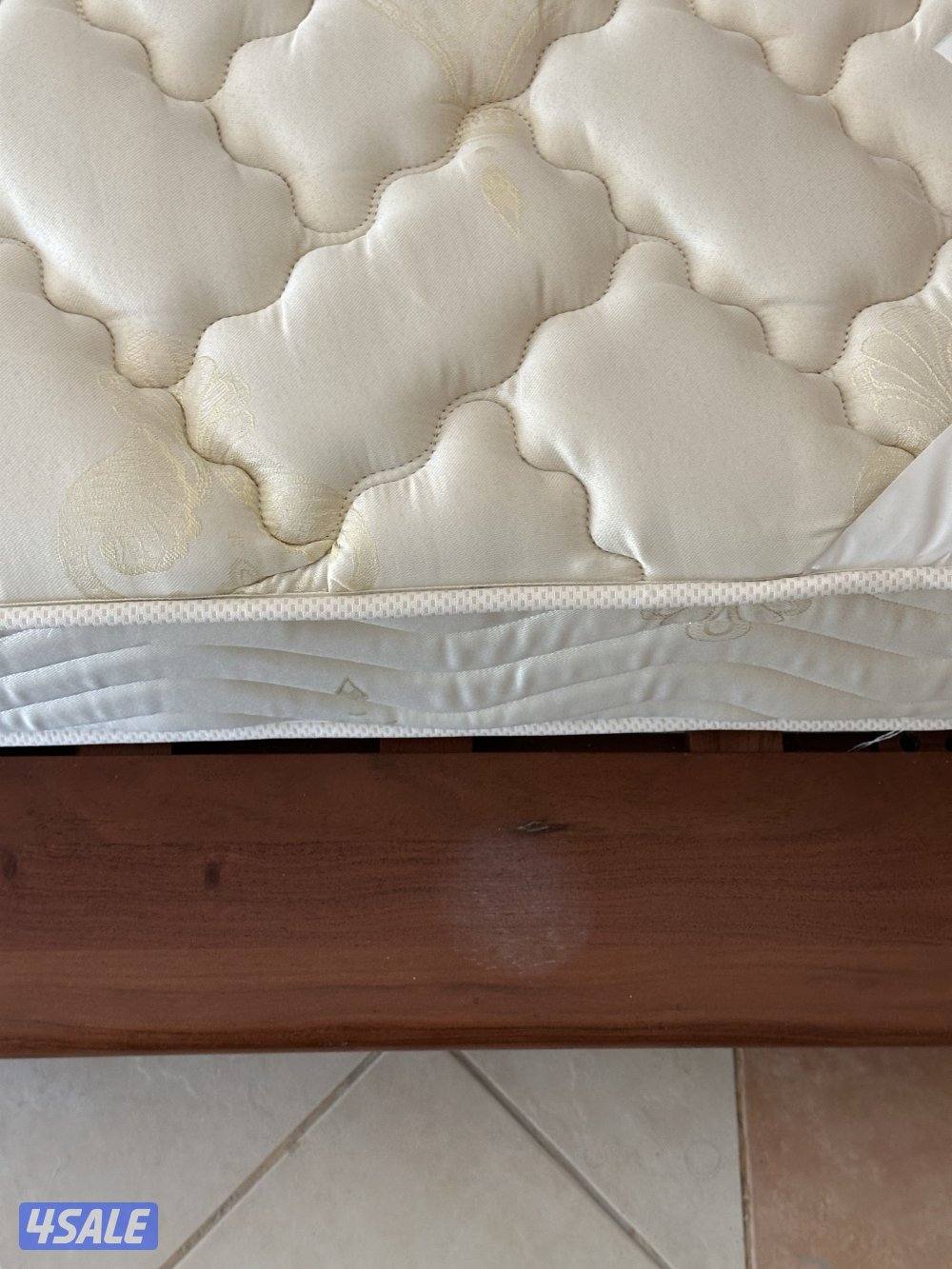 West Elm King Size Bed3