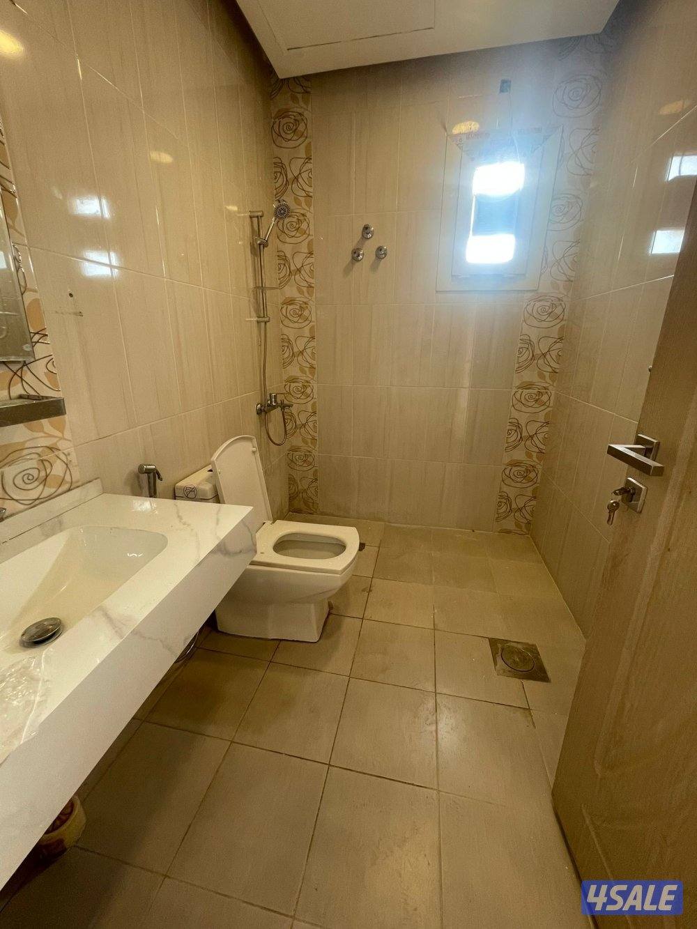 شقة اشبيلية للايجار من المالك مباشرة  قطعة ١ بجانب الخدمات فرع ٢٤ومسجد5