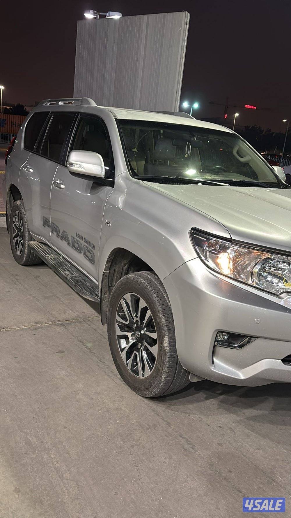 برادو TX.L ٢٠٢٢ الساير عداد ٩٨ ألف شرط الفحص صبغ وكاله كامل مواصفات3