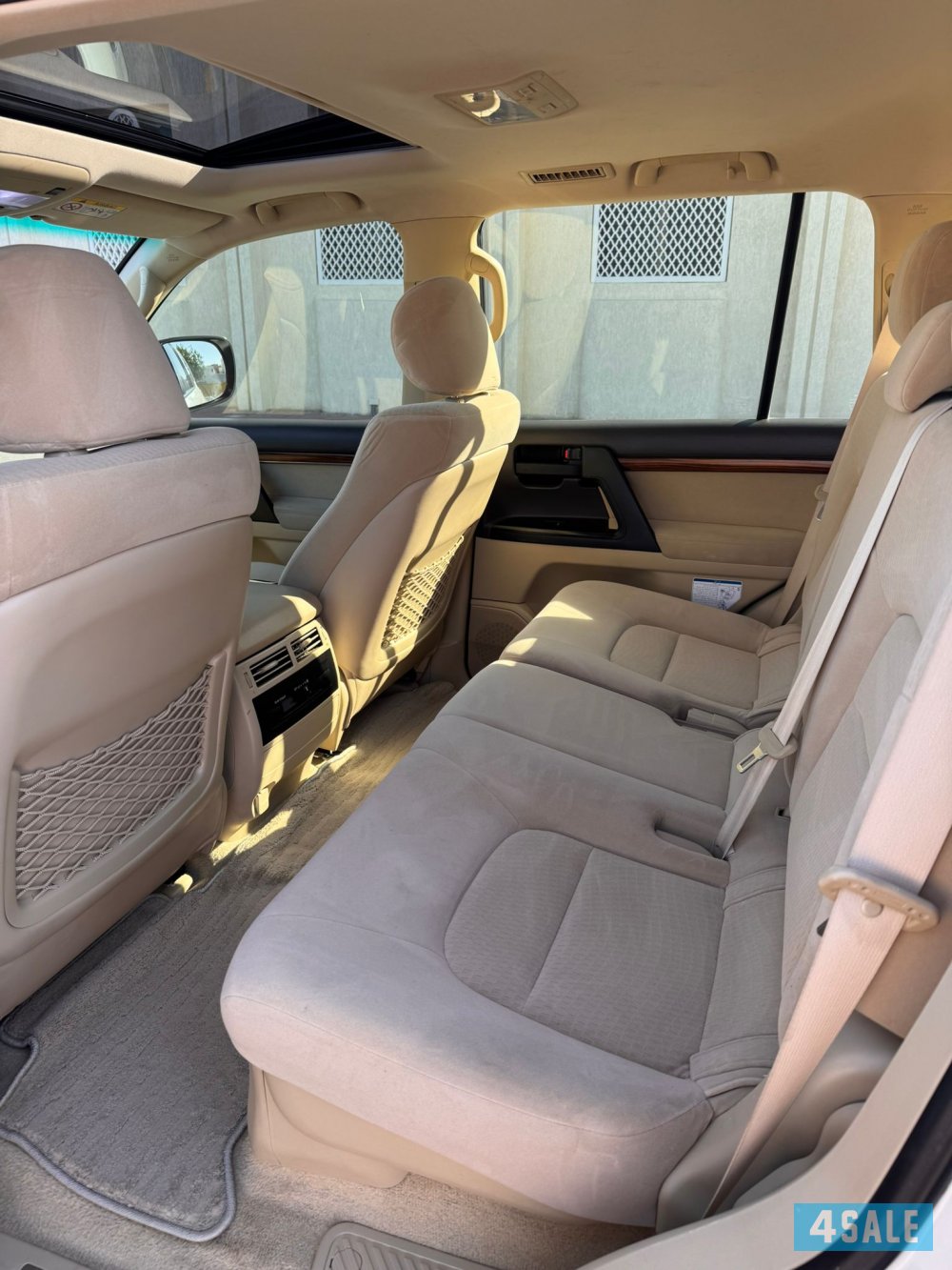 لاندكروزر وارد الوكالة موديل 20179