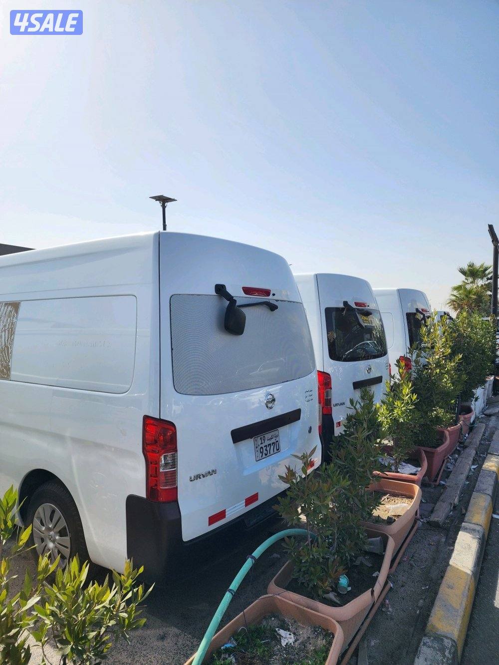 نيسان اورفان سقف عالي وثلاجة ومغلق2