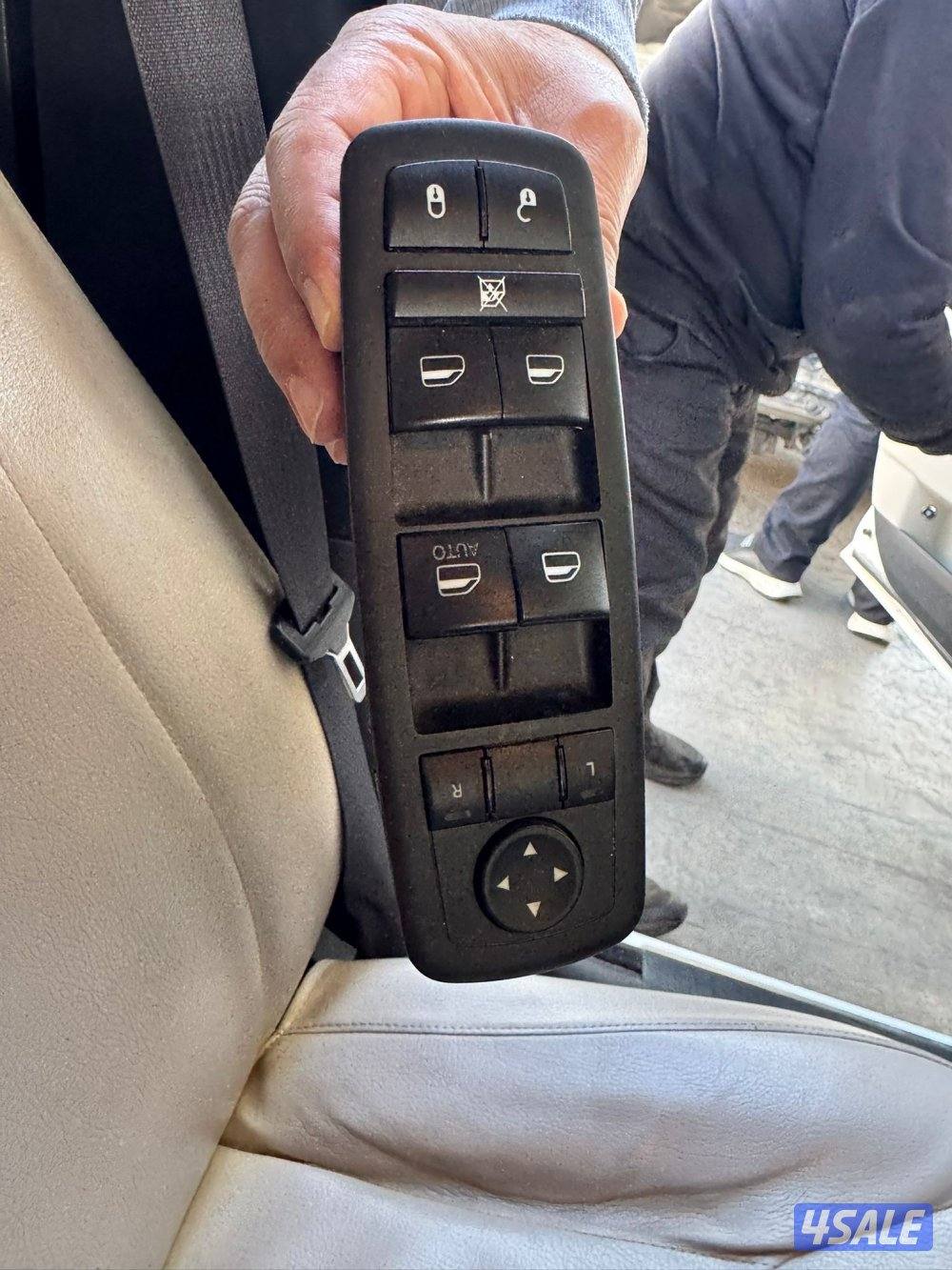 توصيل قطع غيار سكراب سالمي5