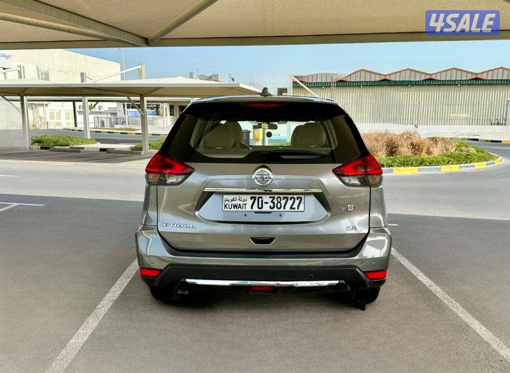 نيسان X-TRAIL - الموديل:2022 - العداد:1235