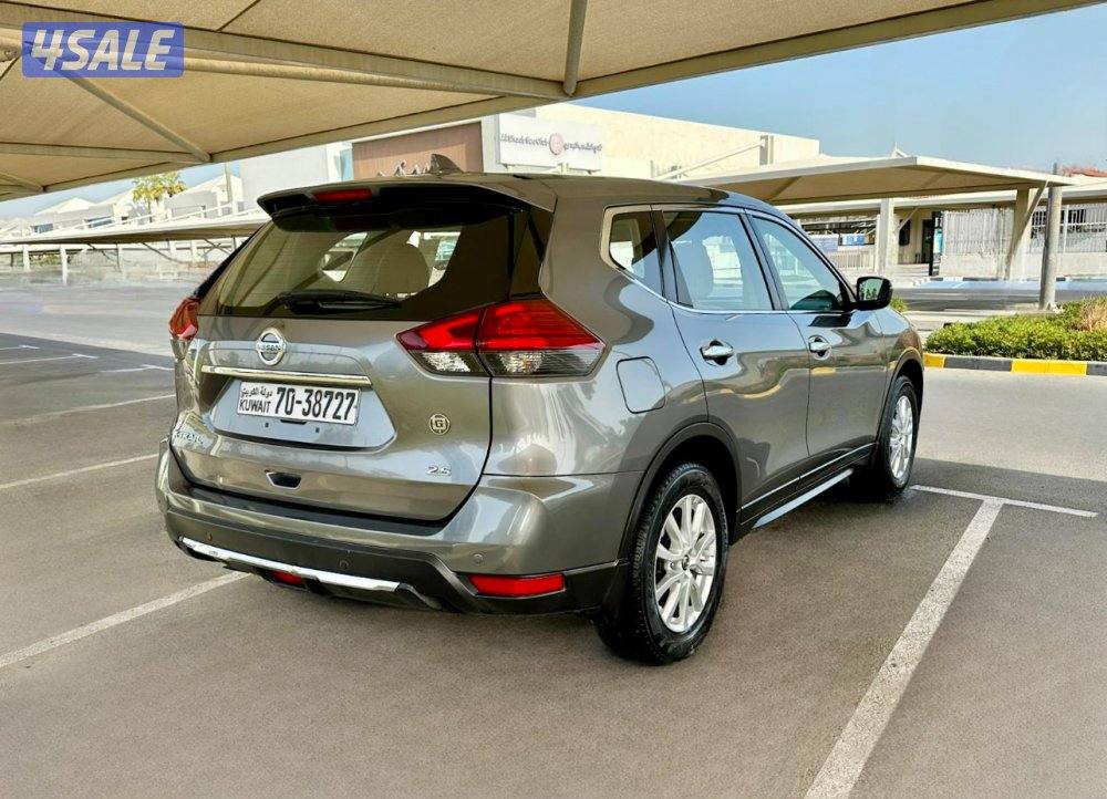نيسان X-TRAIL - الموديل:2022 - العداد:1236