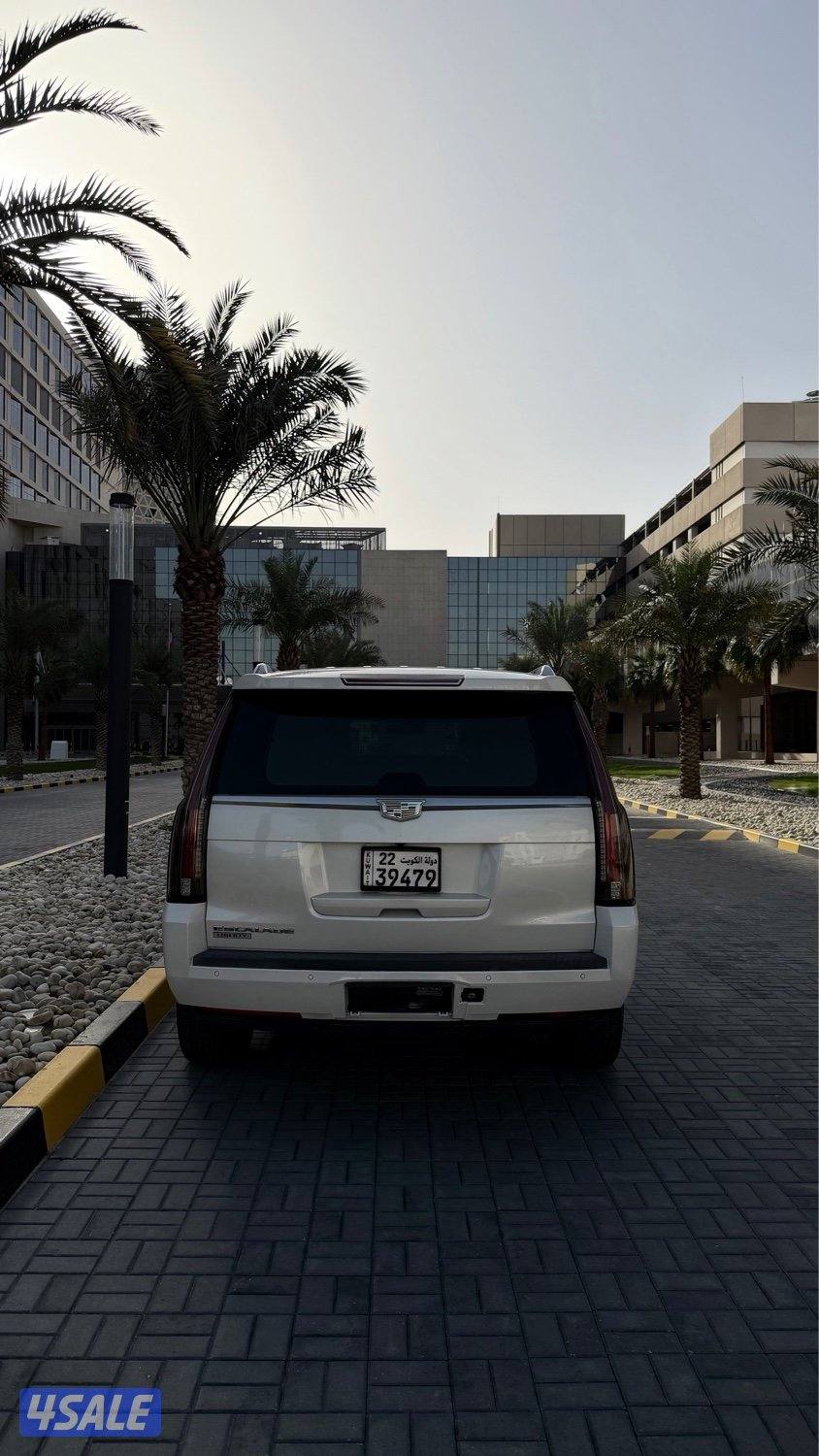 2015 cadillac escalade3